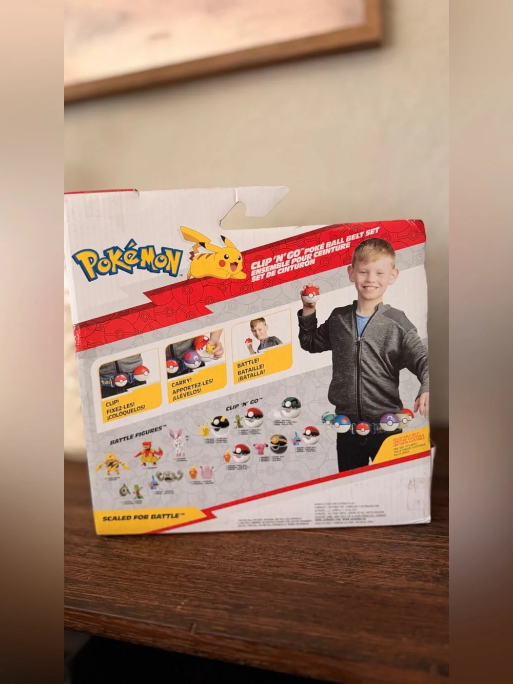 Pokemon PKW2718 Clip 'N' GO Belt Set-Includes 2-Inch Pikachu Battle Figure with